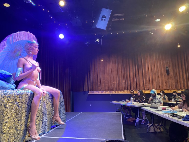 A0416B69-245B-4E99-B28C-81B0E67452FA